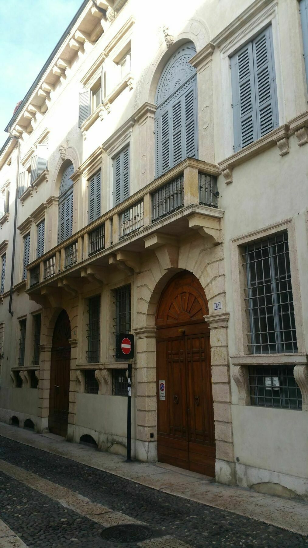 Palazzo Camozzini Apartments Vérone Extérieur photo